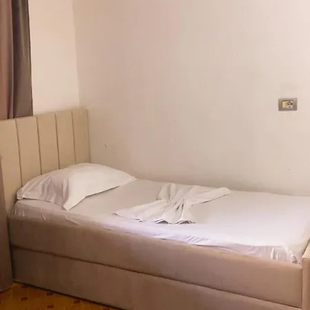 The Two Princesses Široka