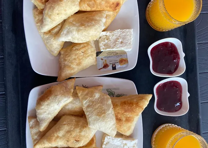 The Two Princesses Bed & Breakfast Shiroka